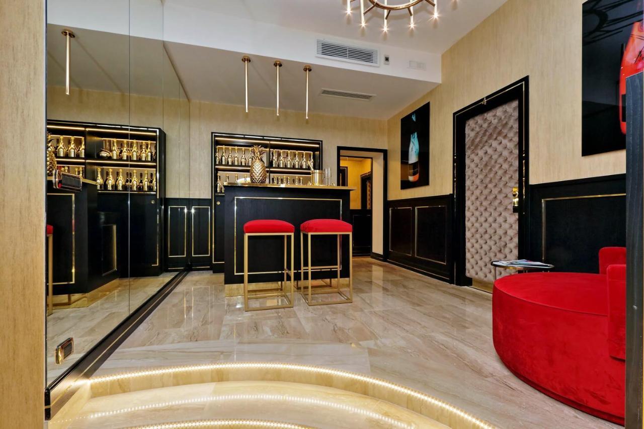 Spanish Hills Collection Luxury Suites & Jacuzzi Rom Eksteriør billede