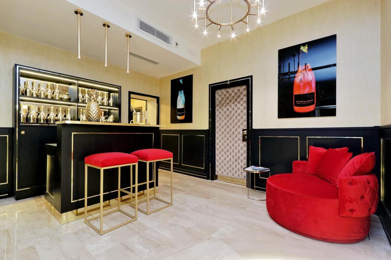 Spanish Hills Collection Luxury Suites & Jacuzzi Rom Eksteriør billede
